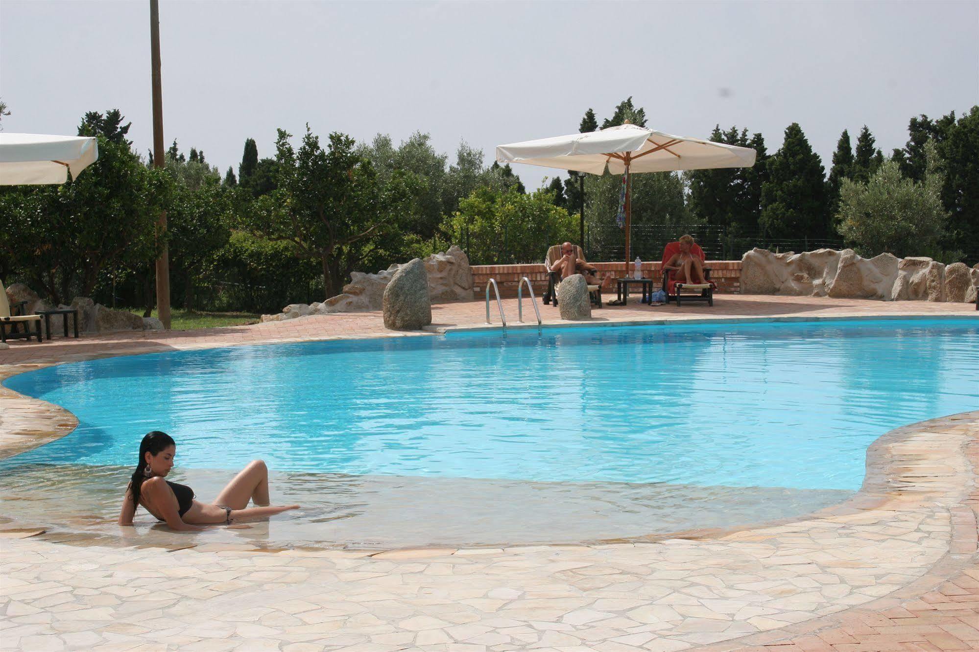 Residenza La Vigna Aparthotel Parghelia Exterior photo